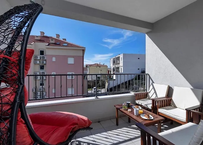 Cliffside Breeze Apartament *